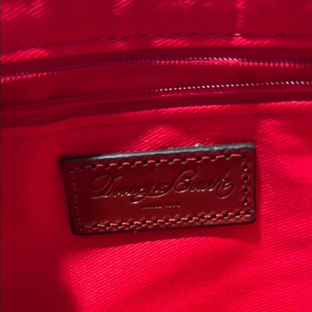 EUC Dooney & Bourke Lime Green Purse - Picture 3 of 6